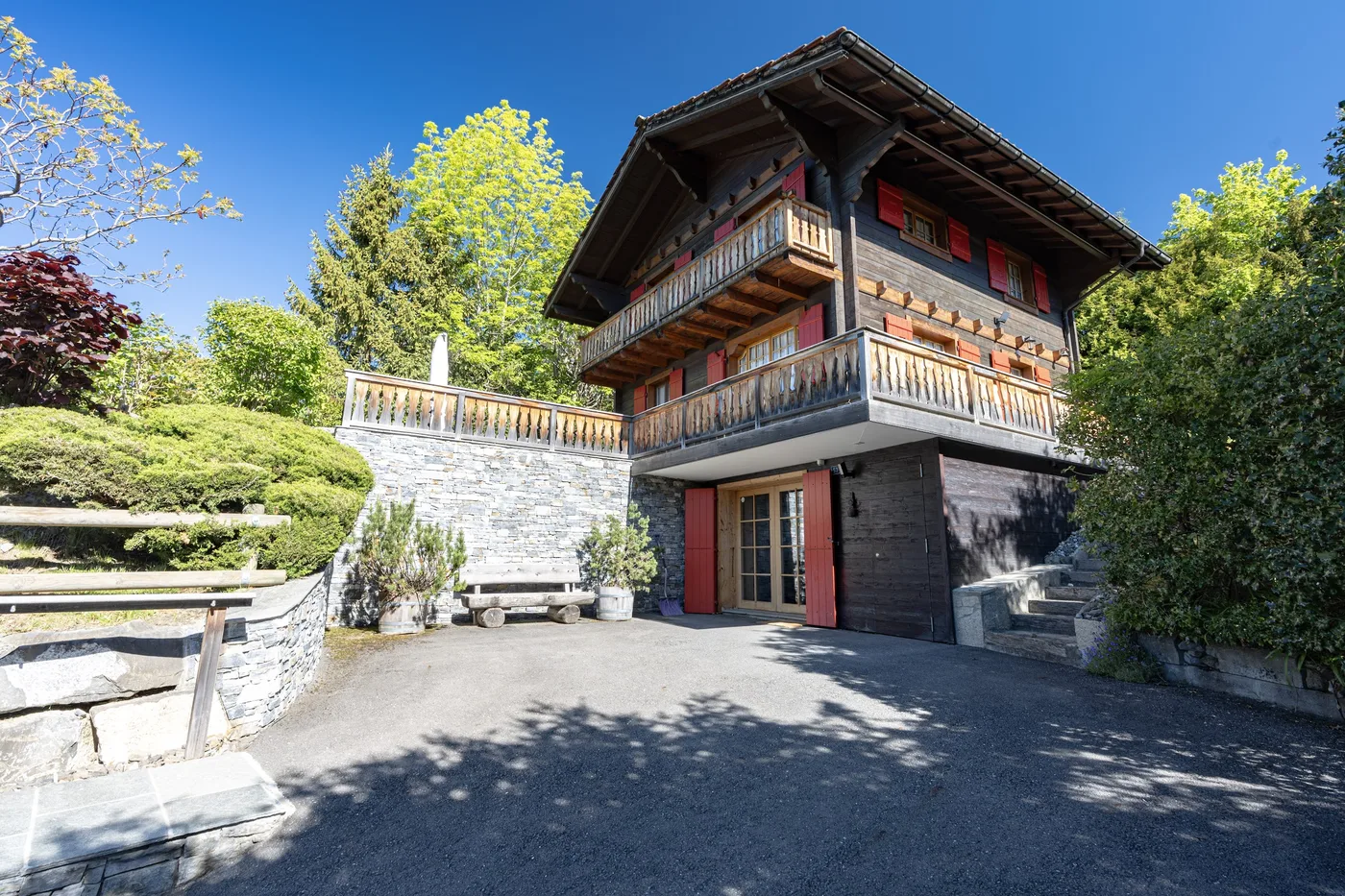 Chalet de caractère en gestion locative à Villars-sur-Ollon, avec jardin et vue montagne