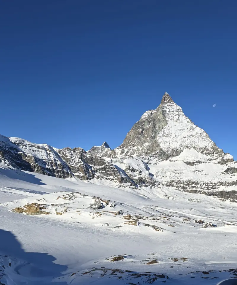 Le Cervin vu depuis le domaine skiable de Zermatt